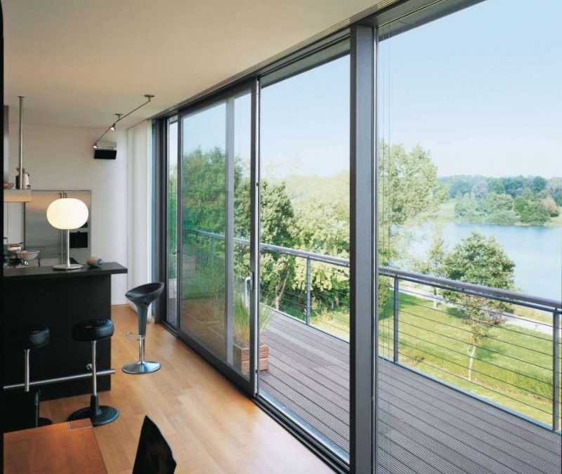 Mantenimiento de puertas corredizas de PVC Guía práctica para prolongar su vida útil