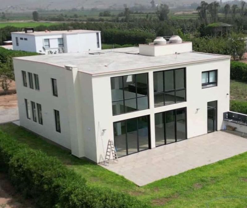 Servicio de instalación de ventanas antiruido en Lima con aislamiento garantizado