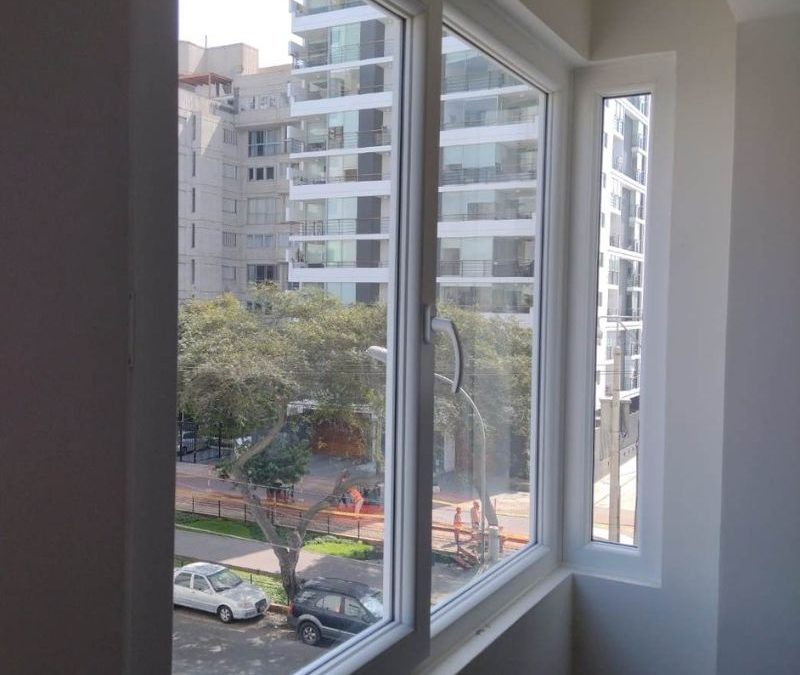 Top 5 ventajas de instalar ventanas de PVC en edificios multifamiliares