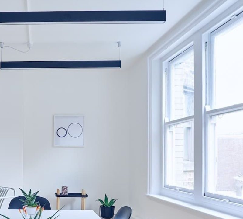 ¿Las ventanas de PVC cambian de color con el tiempo