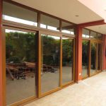 Durabilidad de las mamparas de PVC resistencia al sol y la humedad