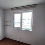 Ventanas antiruido de PVC vs. aluminio ¿cuál aísla mejor