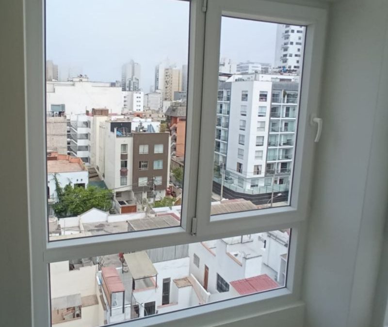 Ventanas antiruido en zonas con alta actividad vehicular ¿son necesarias