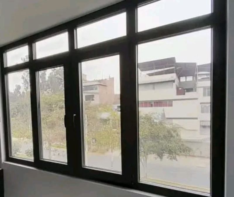 ¿Las ventanas antiruido afectan la ventilación natural de una vivienda